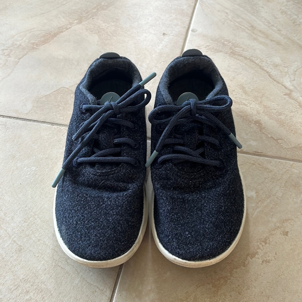 Allbirds Navy Wool Runner Mizzles